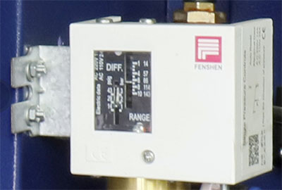 Ganged pressure,automatic stop once unused gas at the end of the machine;saving compressed air,convenient management. Ganged pressure,automatic stop once unused gas at the end of the machine;saving compressed air,convenient management.